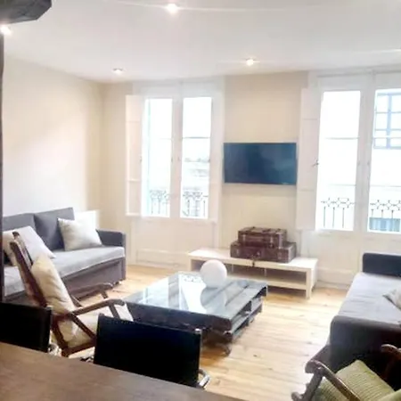 With 3 Bedrooms In Bilbo With Wifi Apartamento Bilbao