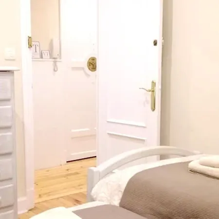 Apartmán With 3 Bedrooms In Bilbo With Wifi Bilbao